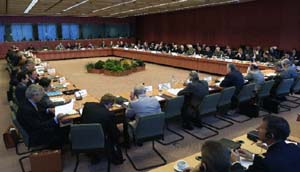 Ministers of the EU gathered around a table